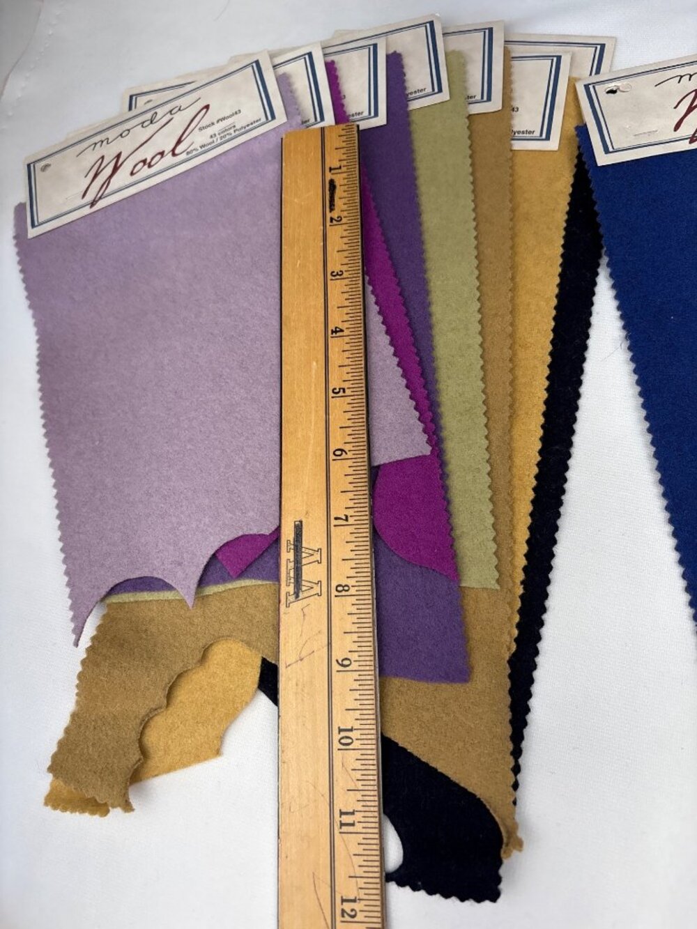 Moda Wool Fabric Swatches Wool Craft Quilting Rug Making - Picture 9 of 11